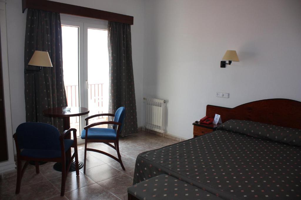Hotel Rosa Dels Vents 산 안토니 드 칼론헤 객실 사진